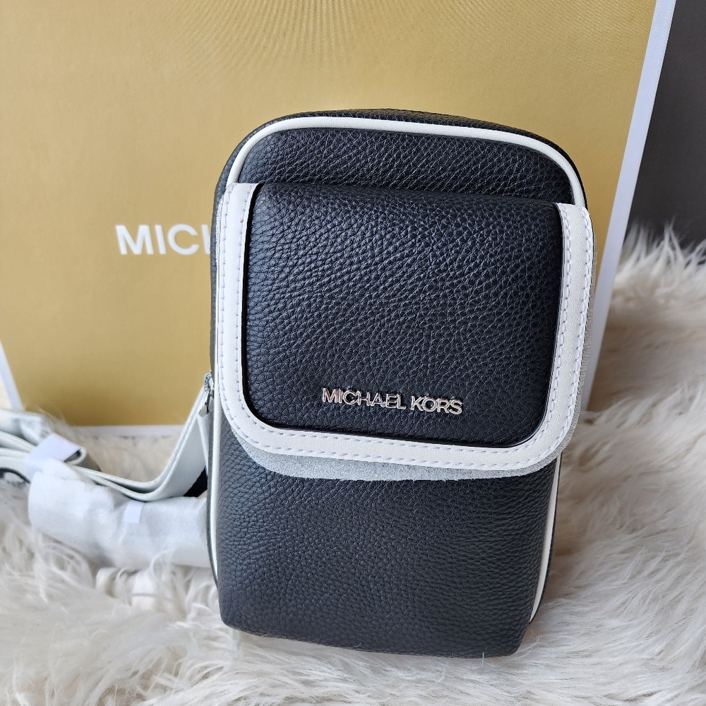 Michael Kors Black and White Men's Bag original brand new with tag
